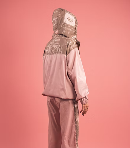 Chaqueta Rompevientos Rosada