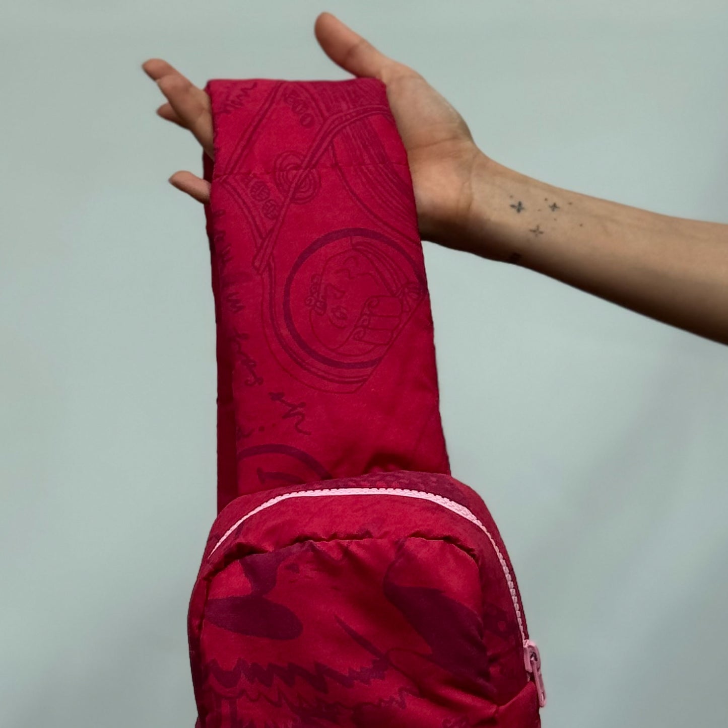 Mano Libre Puffer Roja