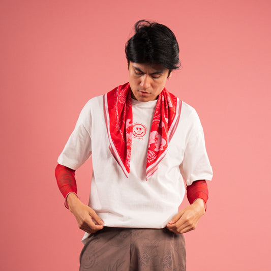 Camiseta Hueso estampado rojo
